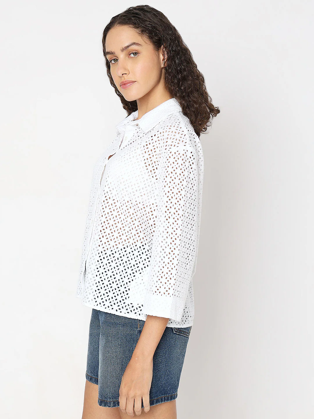 White Cut-Out Cotton Shirt - Image 3