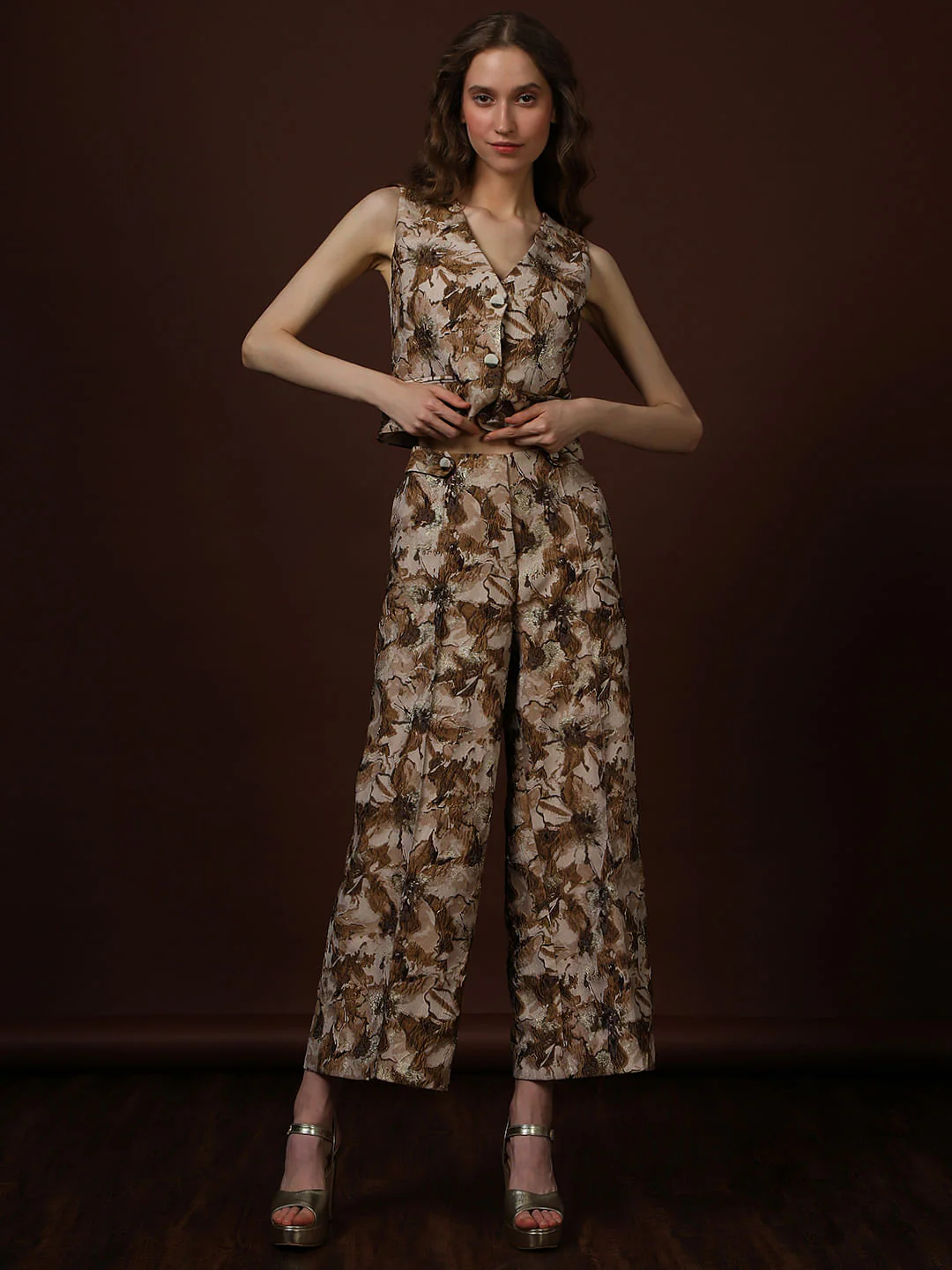 Gold Floral Jaquard Pant - Image 5
