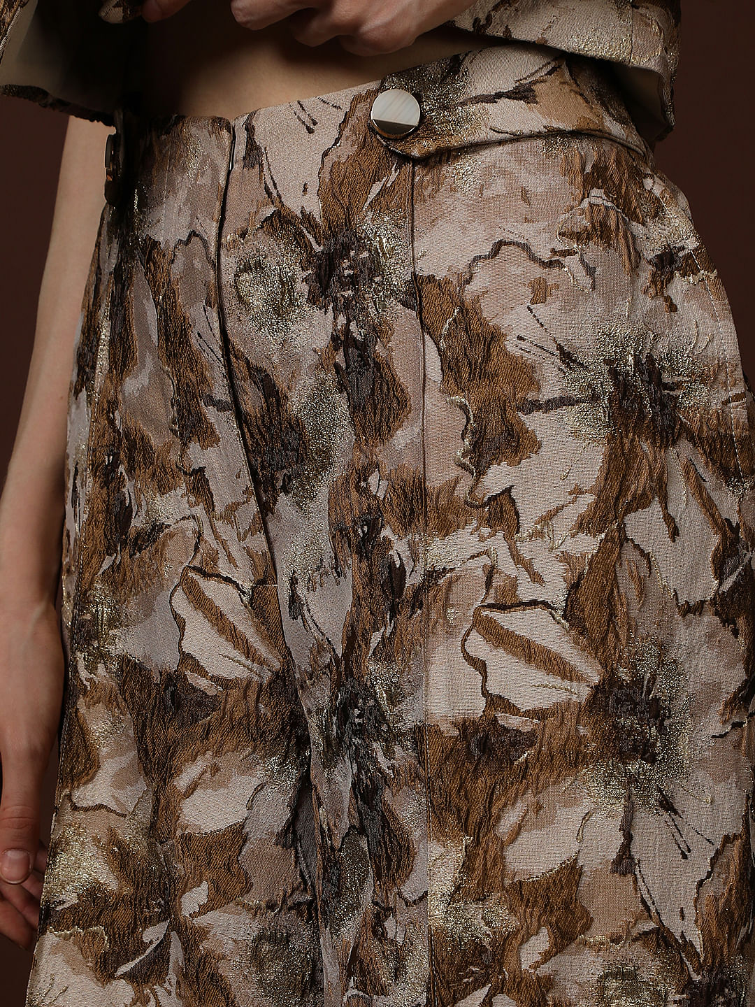 Gold Floral Jaquard Pant - Image 8