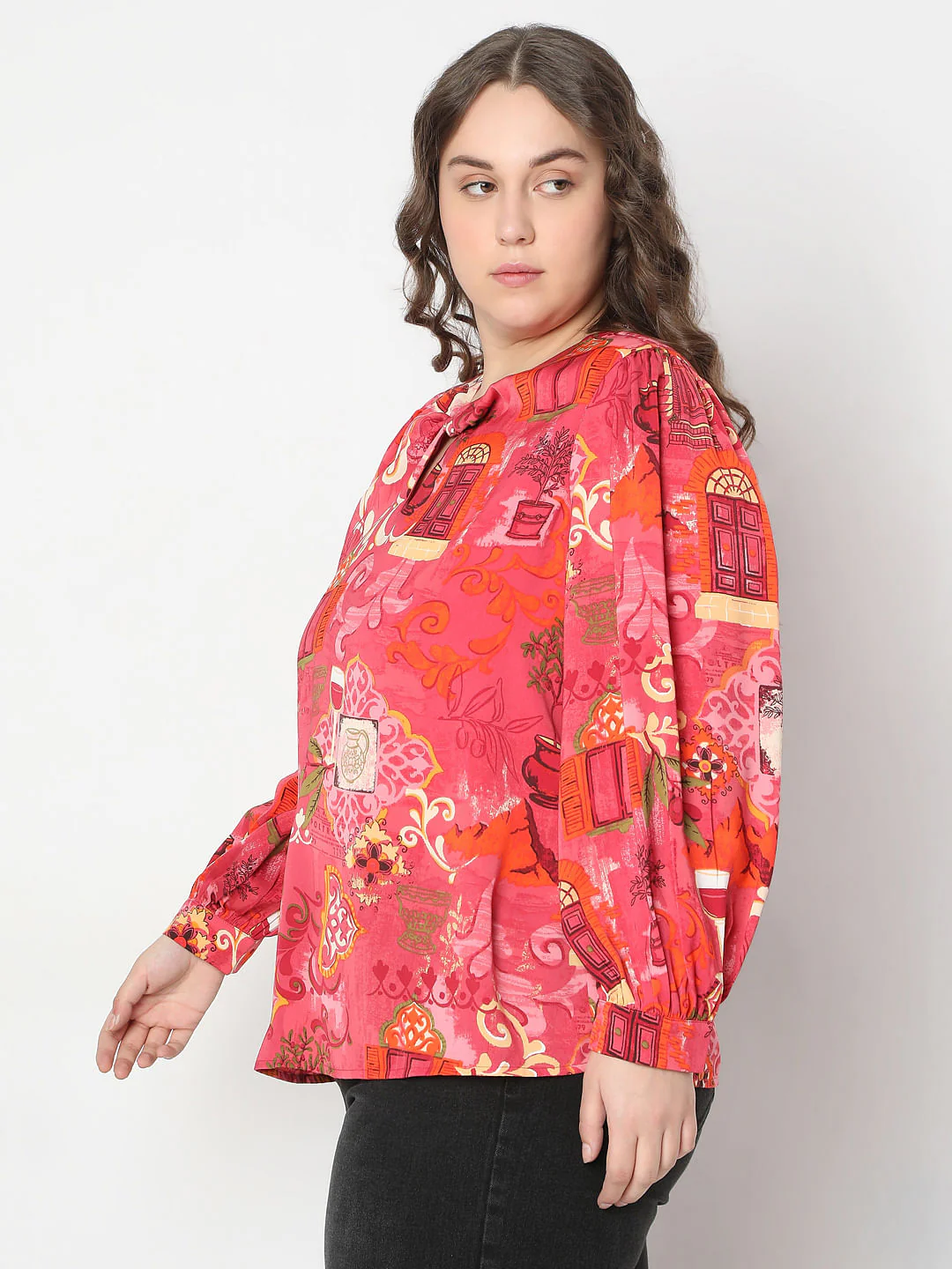 Curve Red Printed Top - Image 3