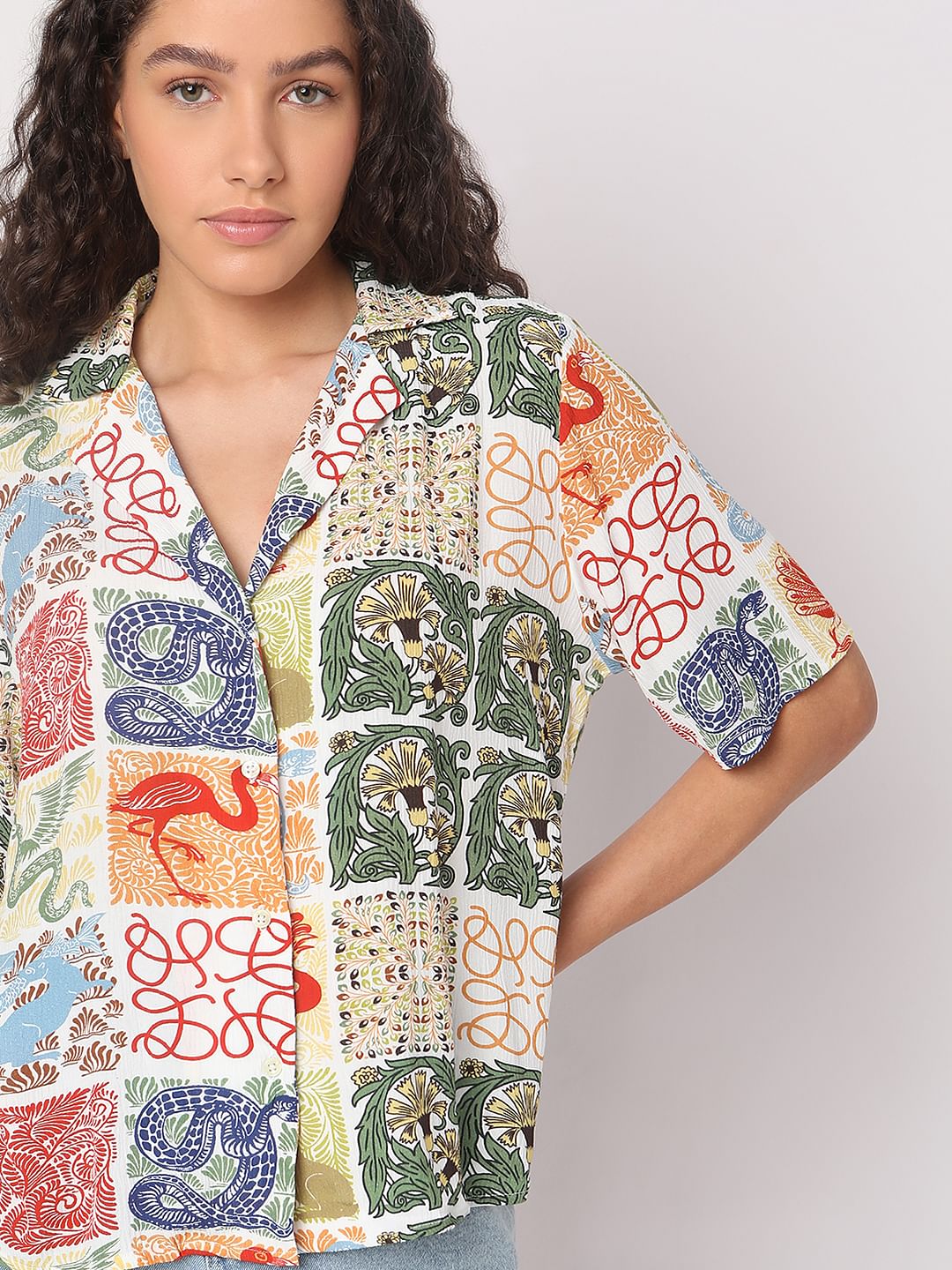 Green Abstract Print Shirt - Image 6