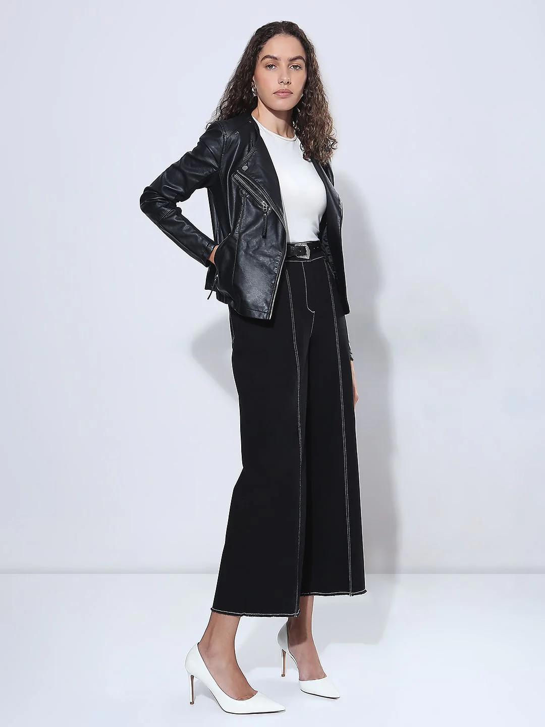 Black Wide Leg Stich Line Jeans