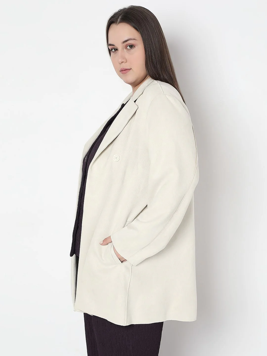 Curve Off-White Suede Jacket - Image 3
