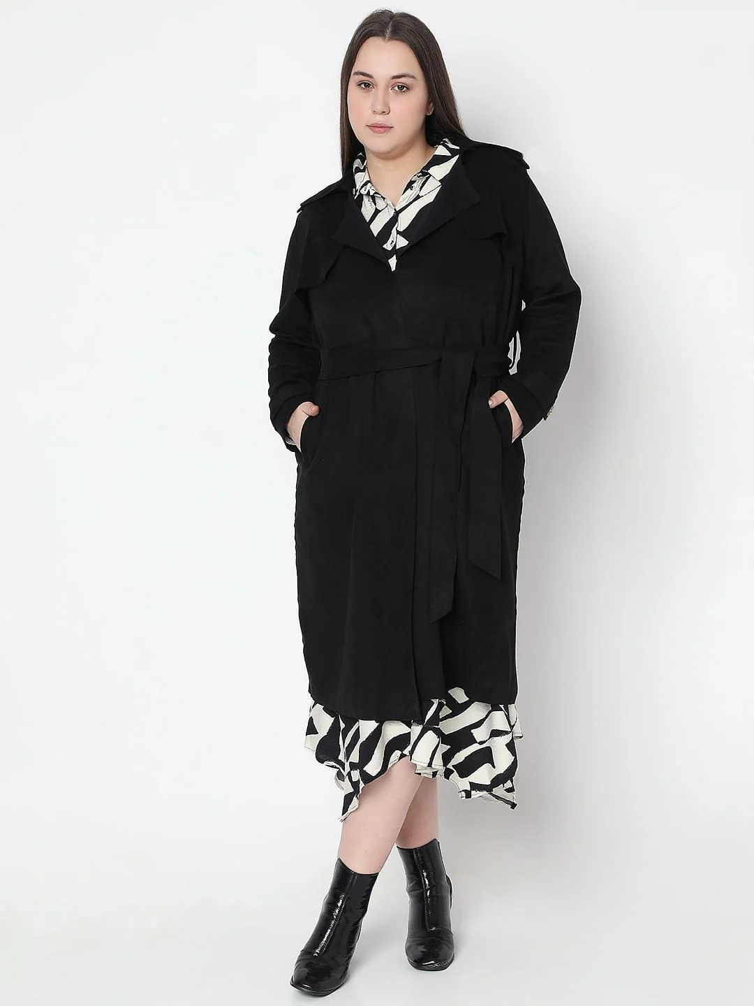 Curve Black Suede Long Coat - Image 2