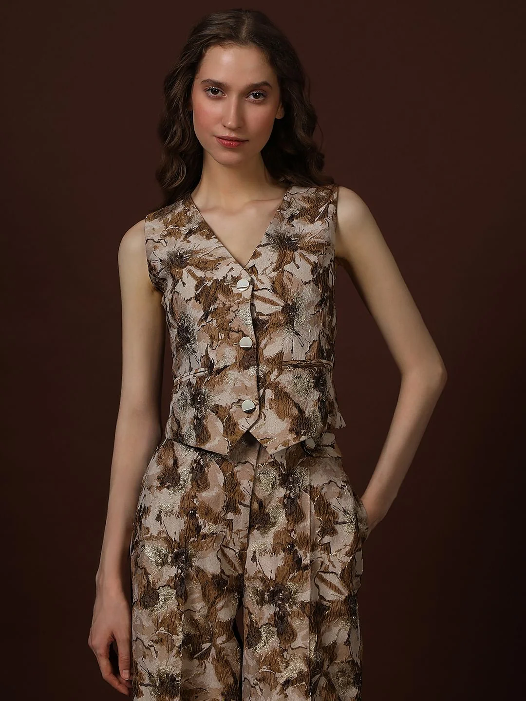 Gold Floral Jaquard Waistcoat - Image 2