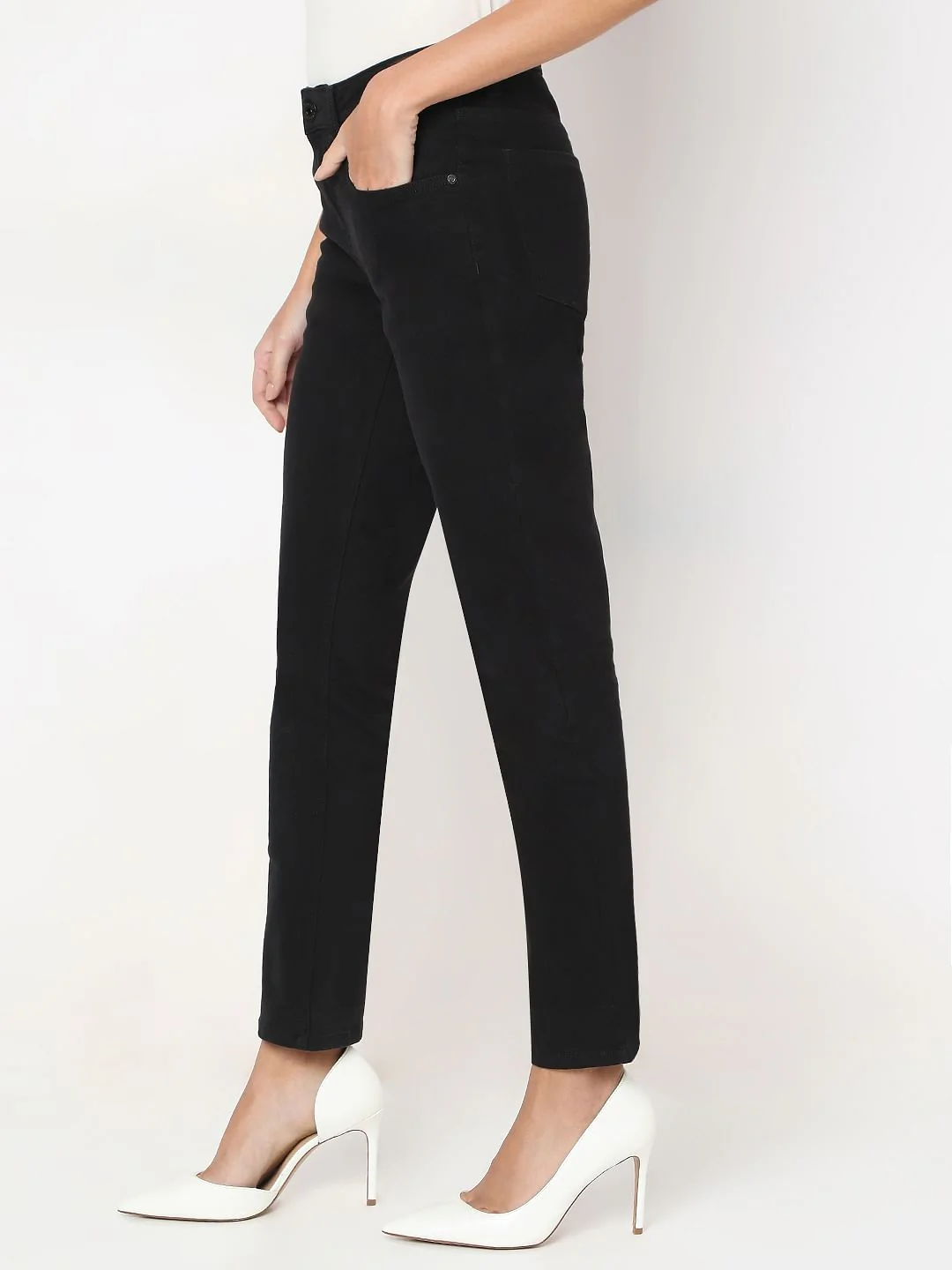 Black Mid Rise Straight Fit Jeans - Image 3