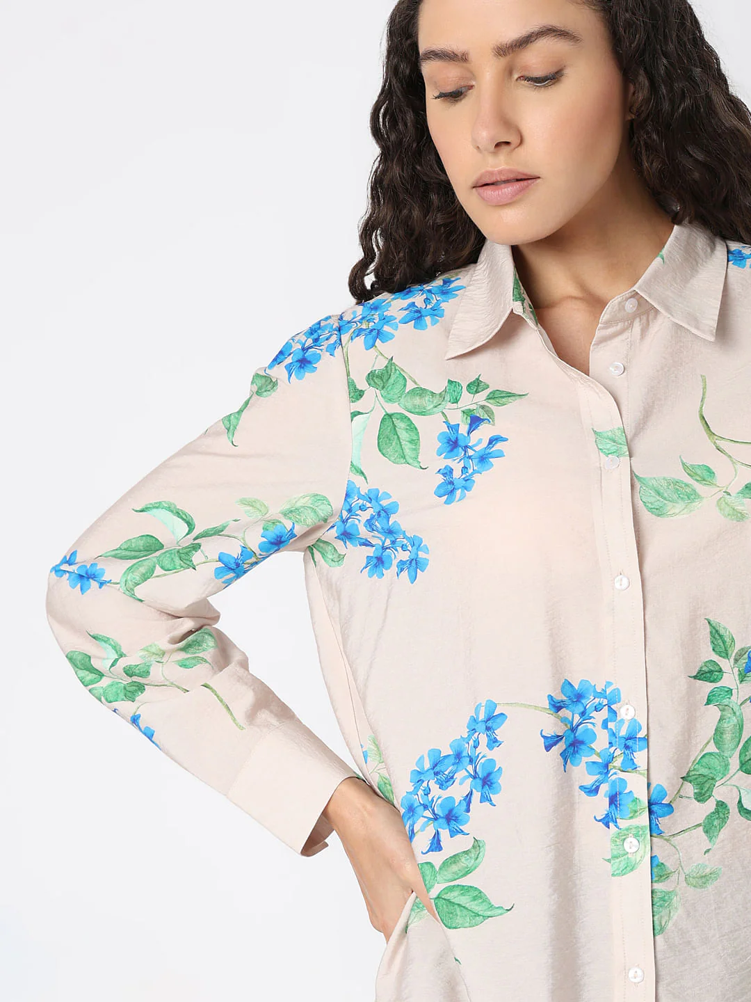 Off-White Floral Shirt - Image 6