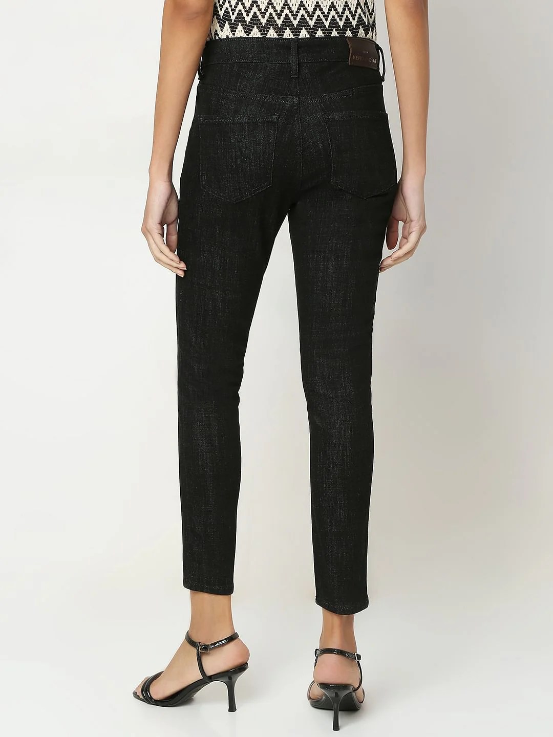 Black Skinny Fit Jeans - Image 4