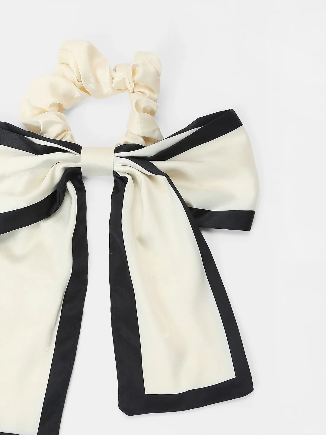 White Bow Scrunchy - Image 3