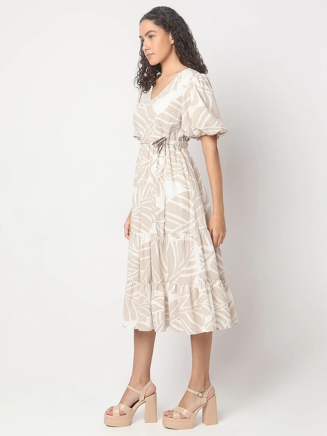 Off-White Printed Midi Dress - Image 3