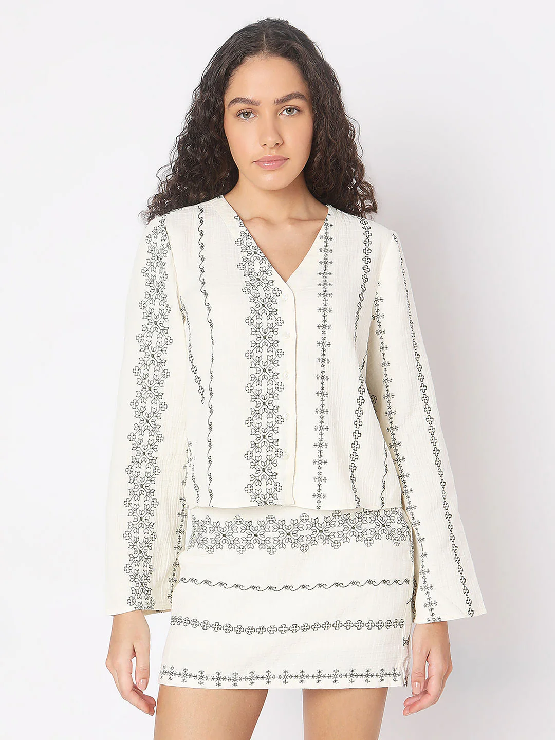Off-White Printed Co-Ord Set Top - Image 2