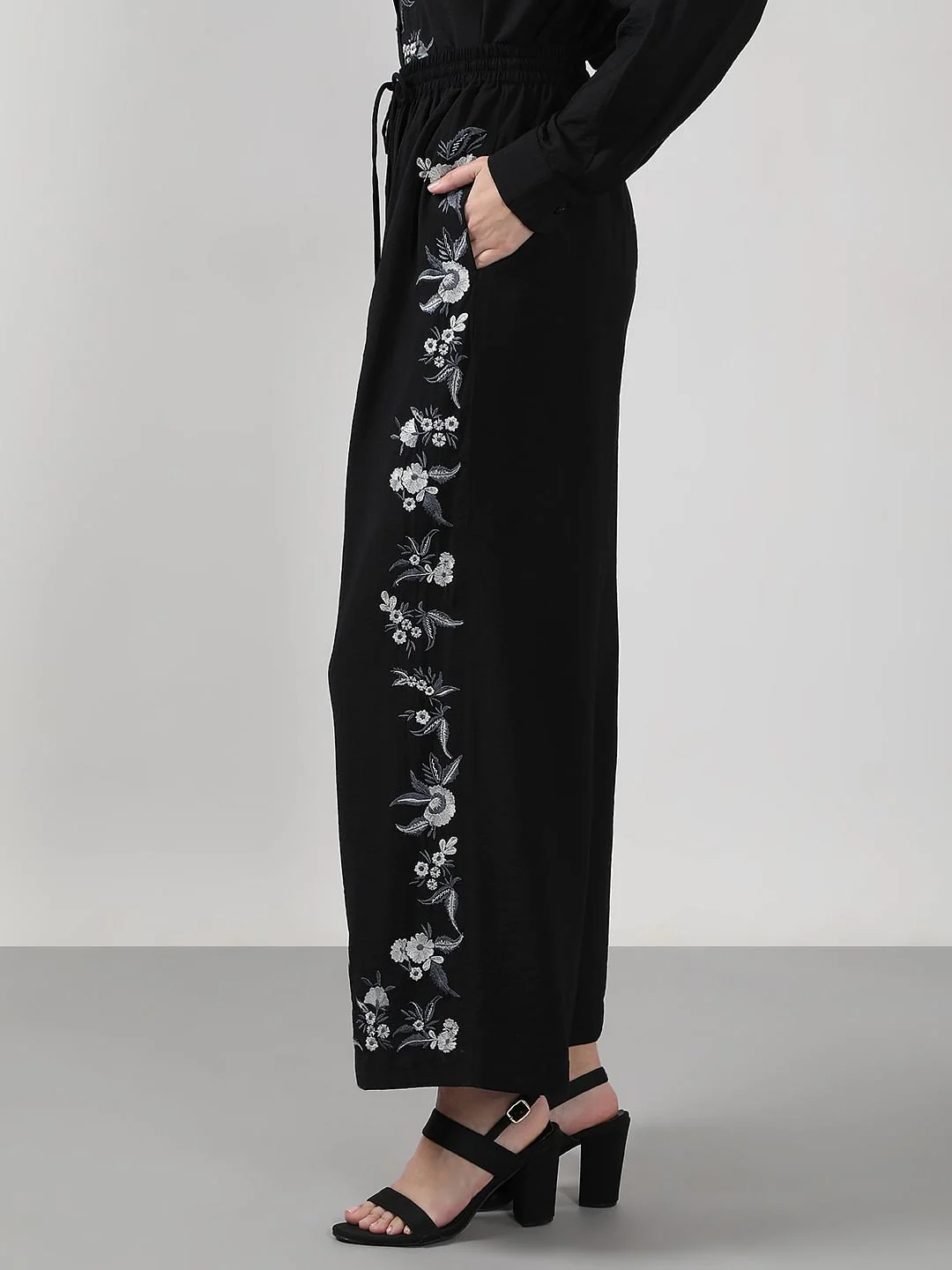 Black Embroidered Co-Ord Set Pants - Image 3