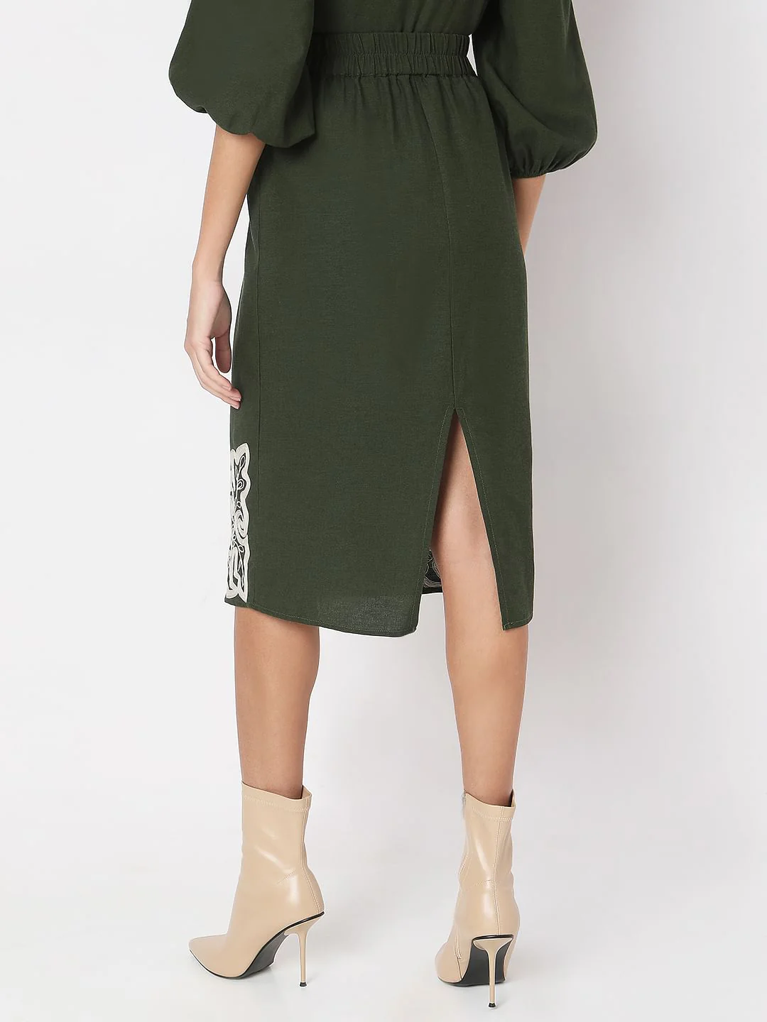 Green Embroidered Co-Ord Set Skirt - Image 4