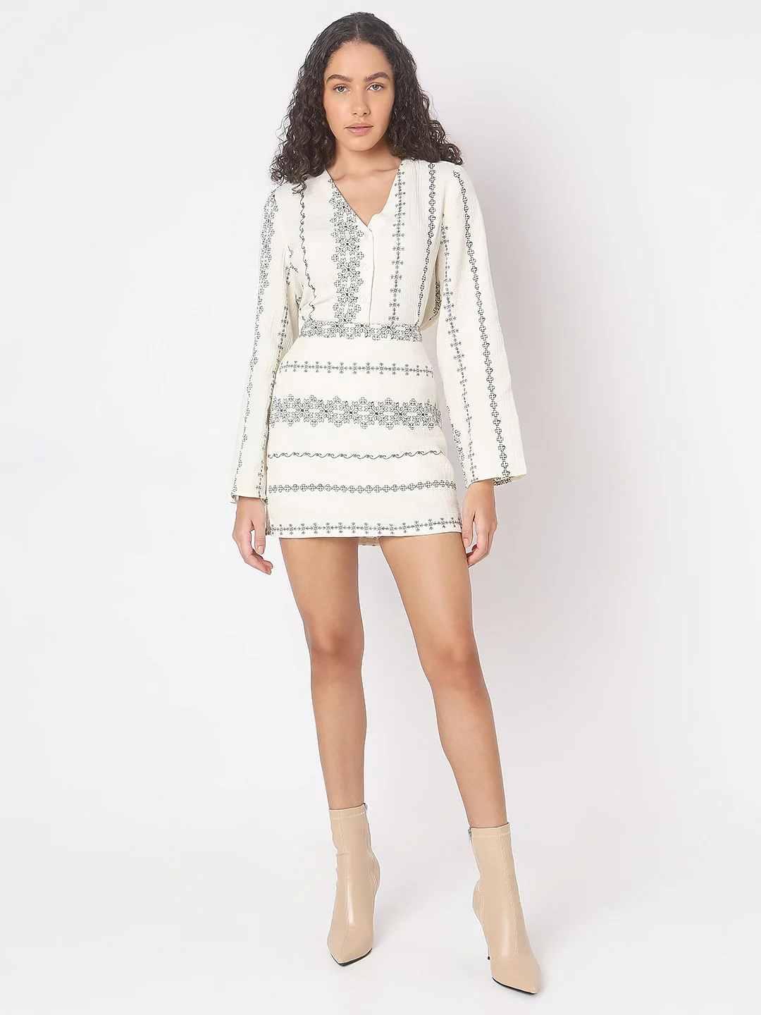 Off-White Printed Co-Ord Set Skirt - Image 5