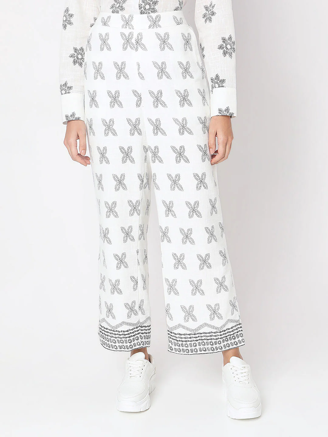 White Linen Wide Leg Pants - Image 2