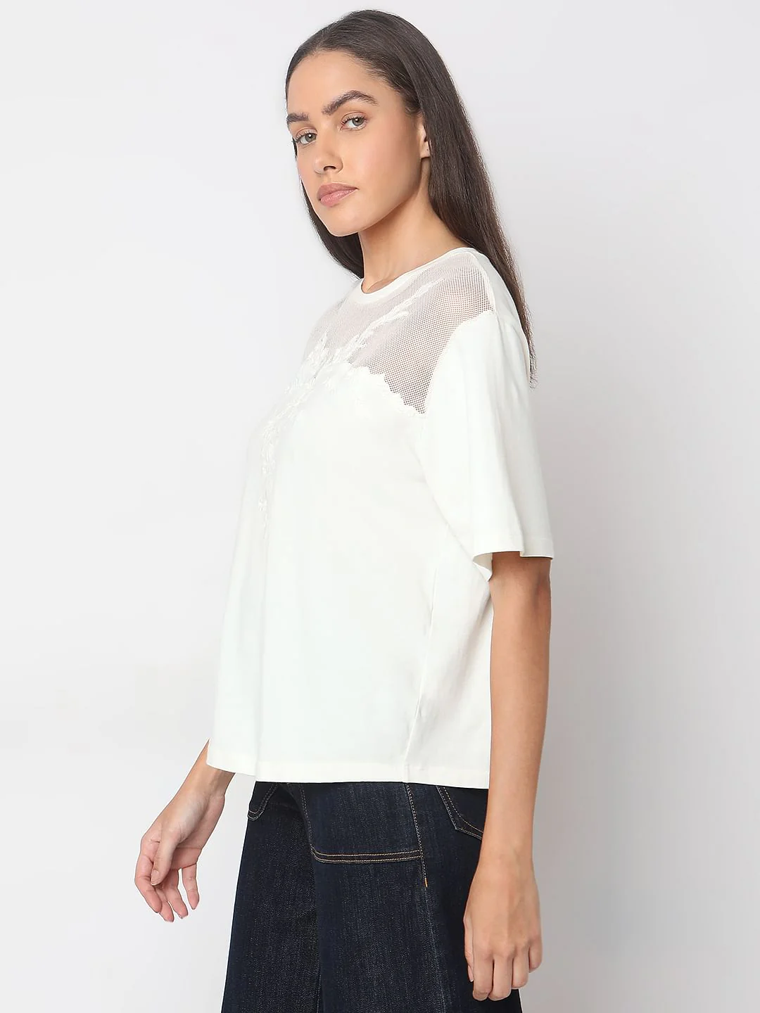 White Floral Appliqu  Mesh T-Shirt - Image 3