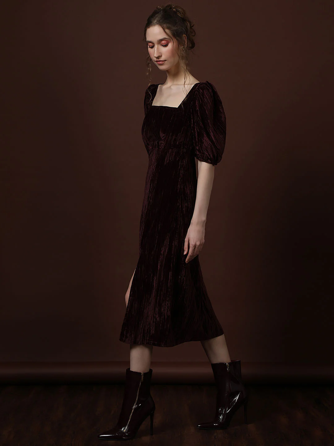 Maroon Square Neck Midi Dress - Image 3