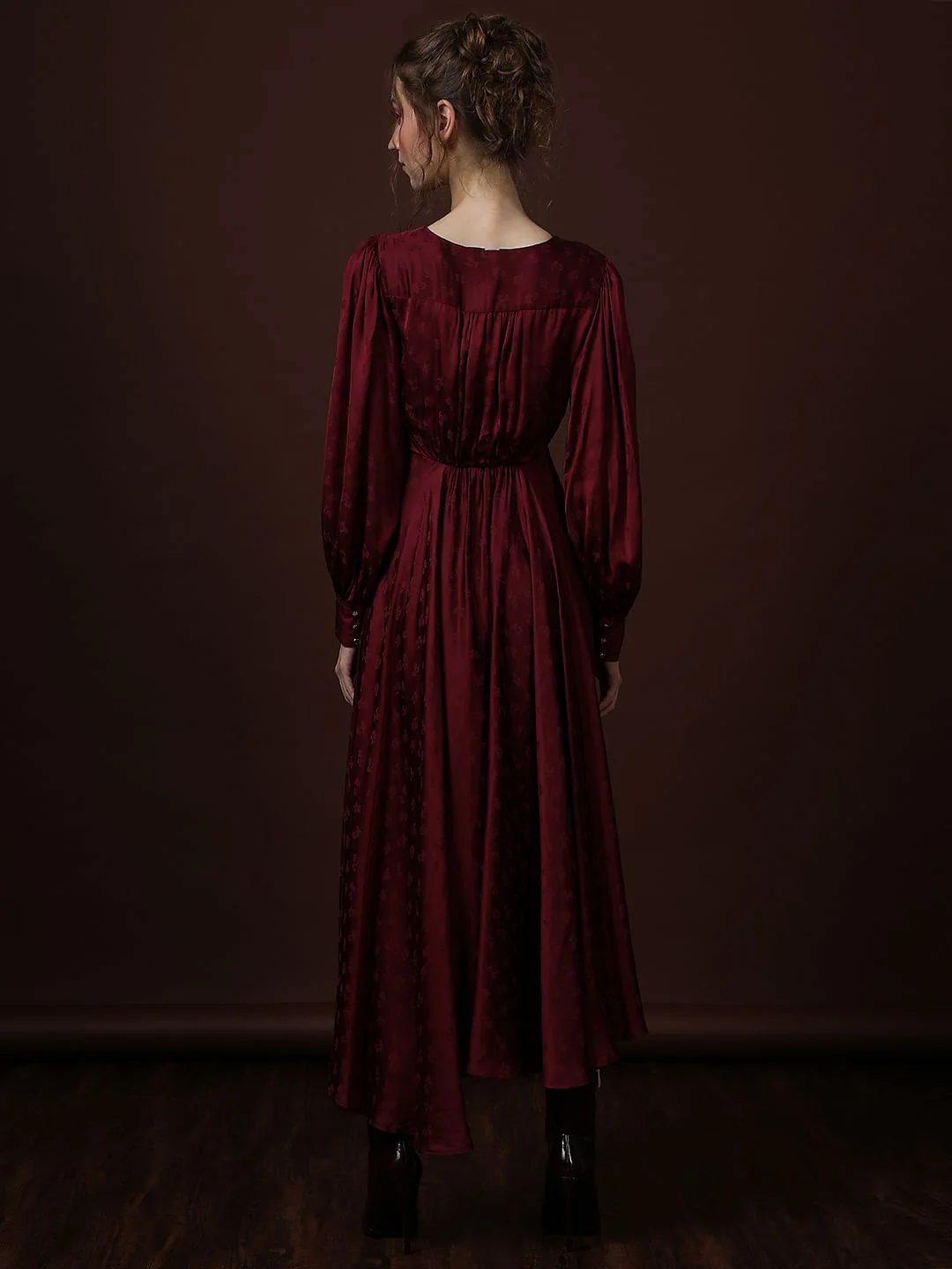 Maroon V-Neck Midi Dress - Image 4