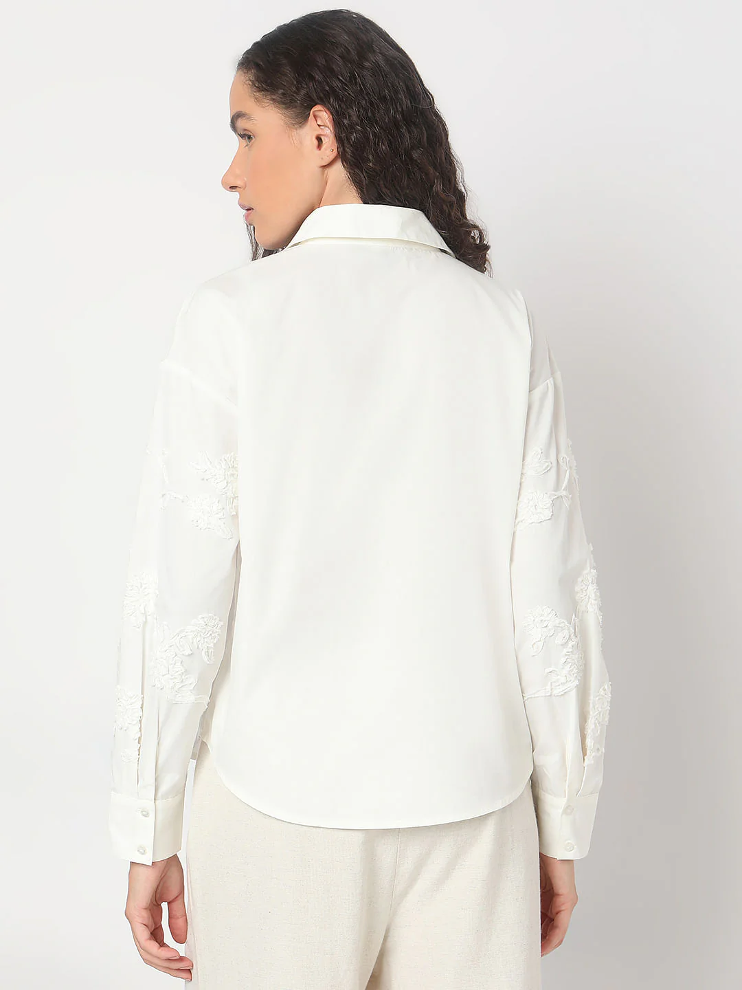 White Floral Appliqu Shirt - Image 4