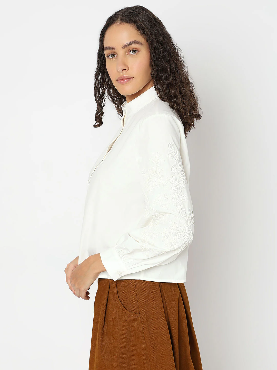 White Cotton Top - Image 3