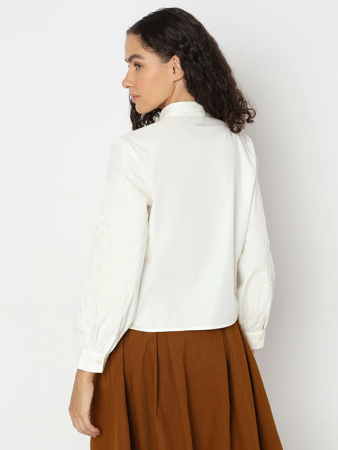 White Cotton Top - Image 4