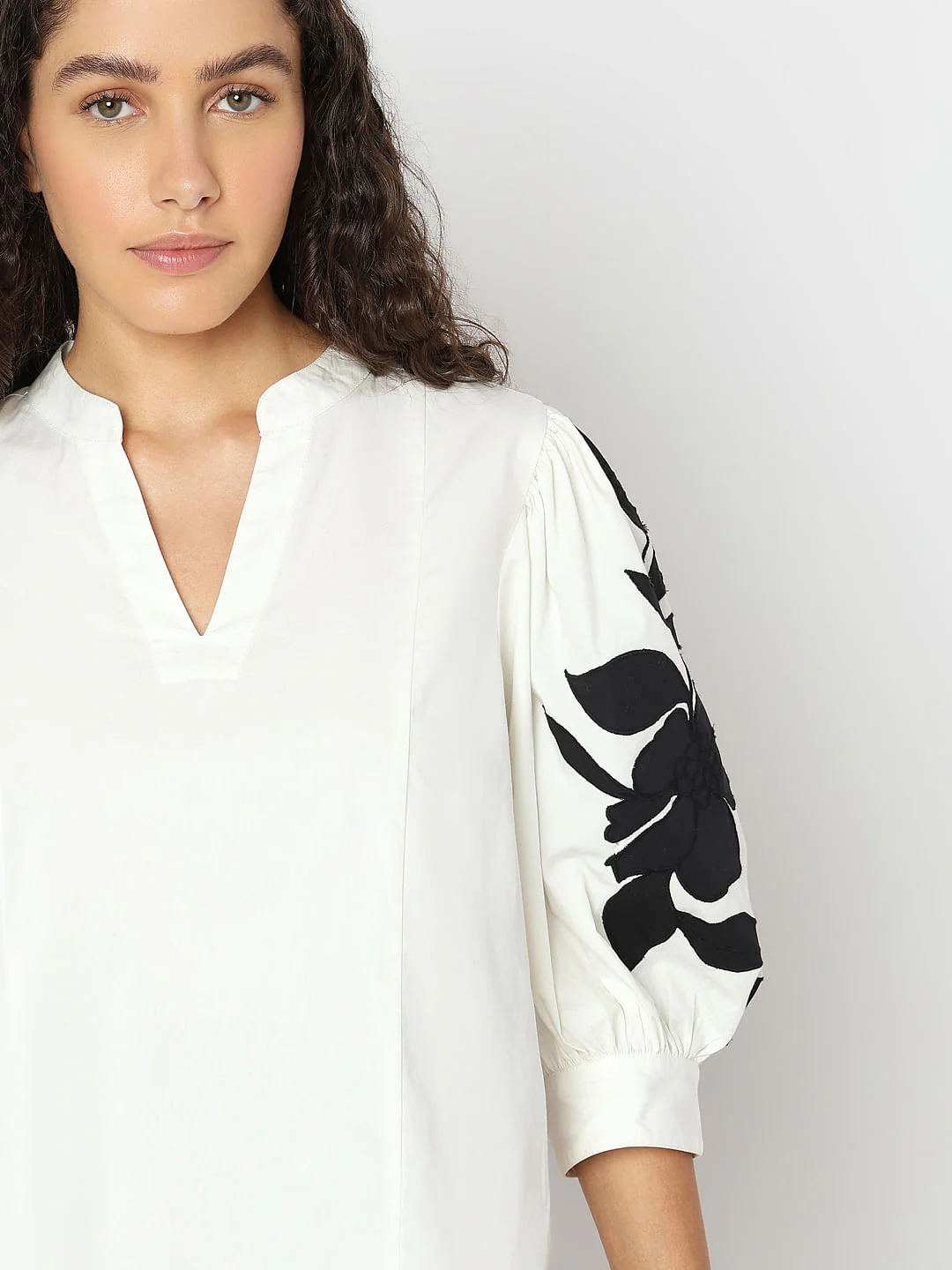 White Cotton Floral Top - Image 6