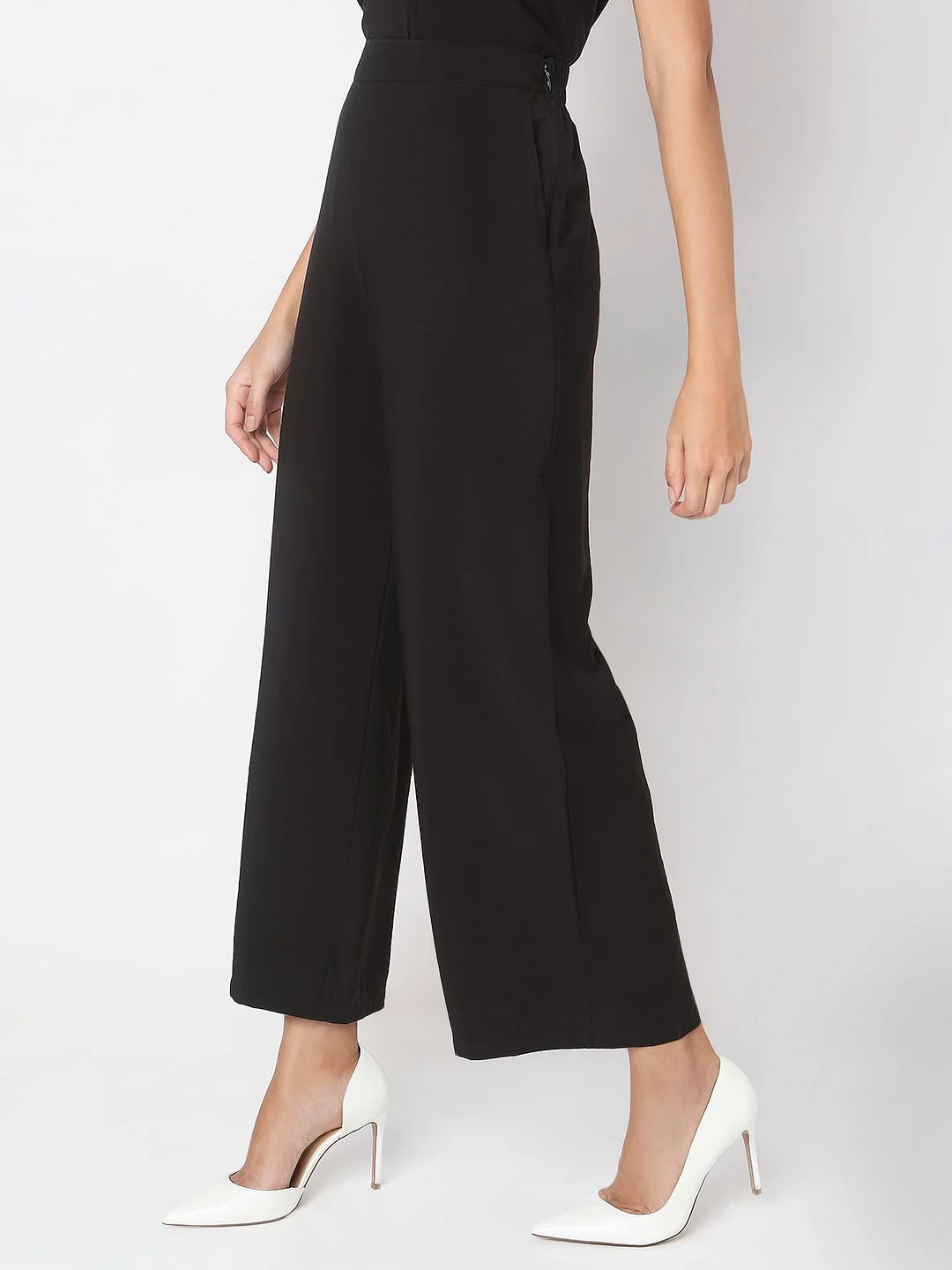 Black High Rise Straight Fit Pants - Image 3