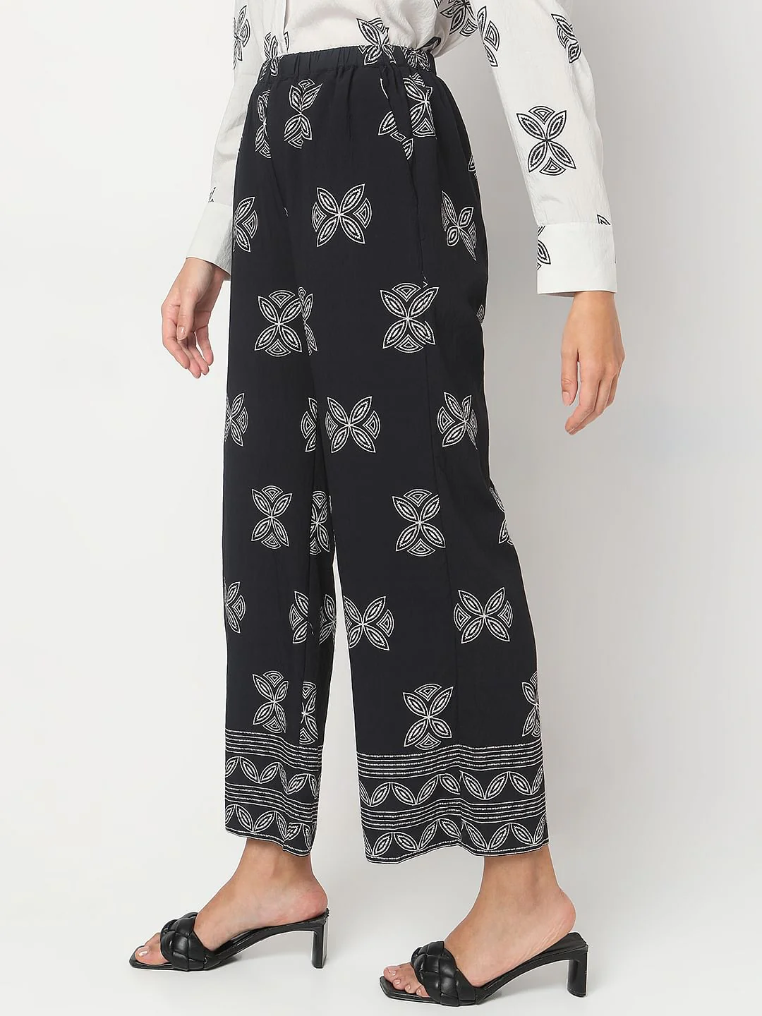 Black Abstract Print Co-Ord Set Pants - Image 3