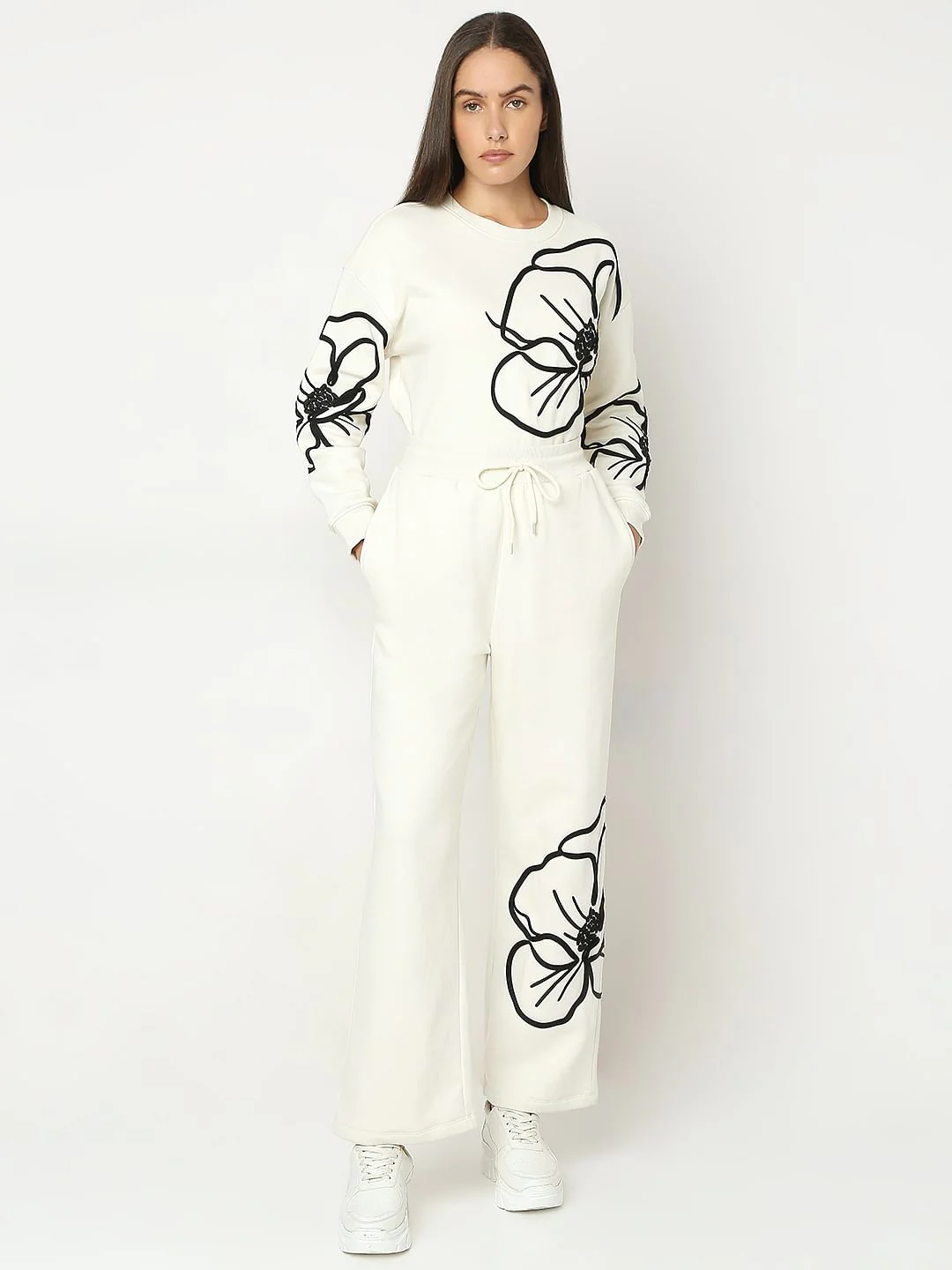 White Floral Co-Ord Set Sweatpants - Image 5