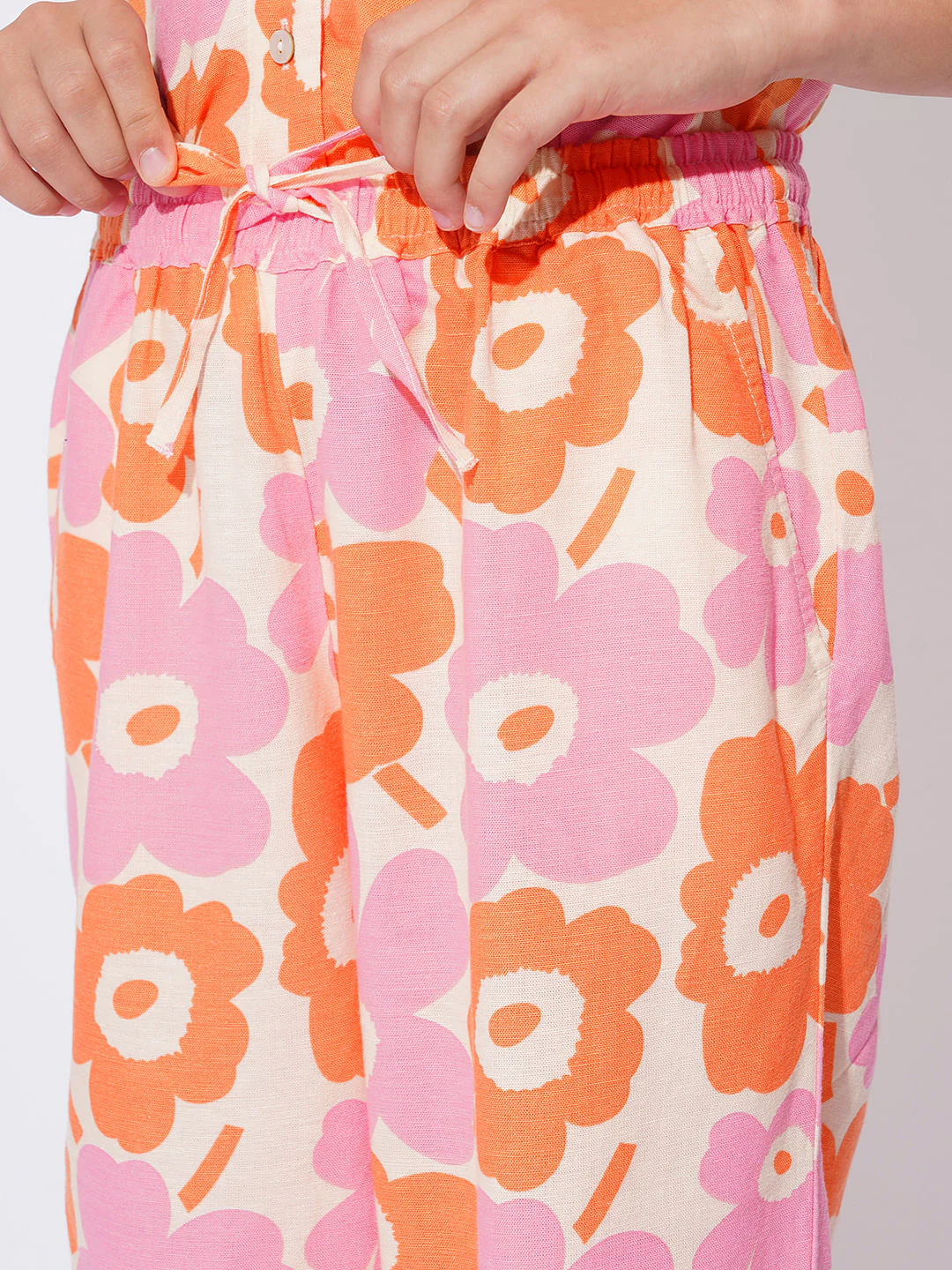 Girls White Floral Print Co-Ord Set Pant - Image 4