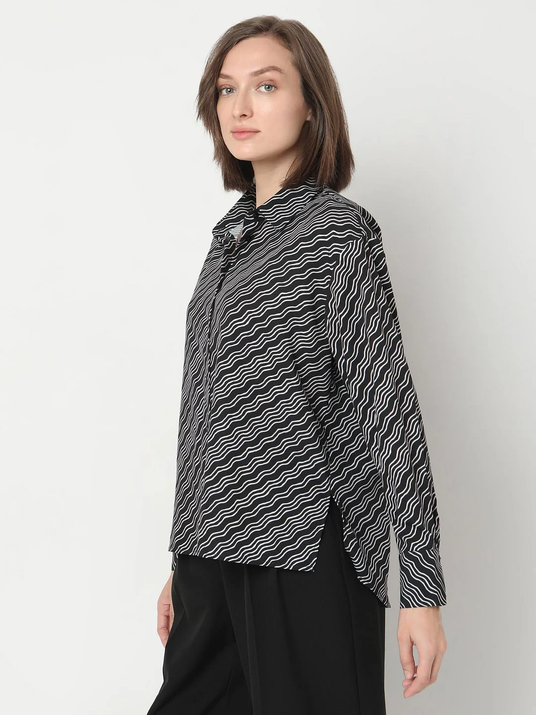 Black Printed Shirt - Image 3