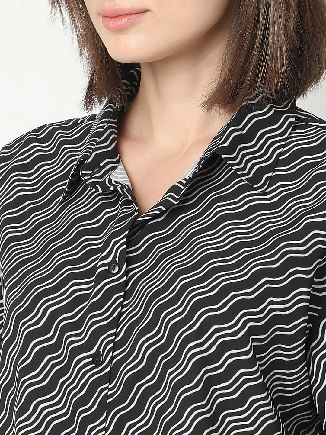 Black Printed Shirt - Image 8
