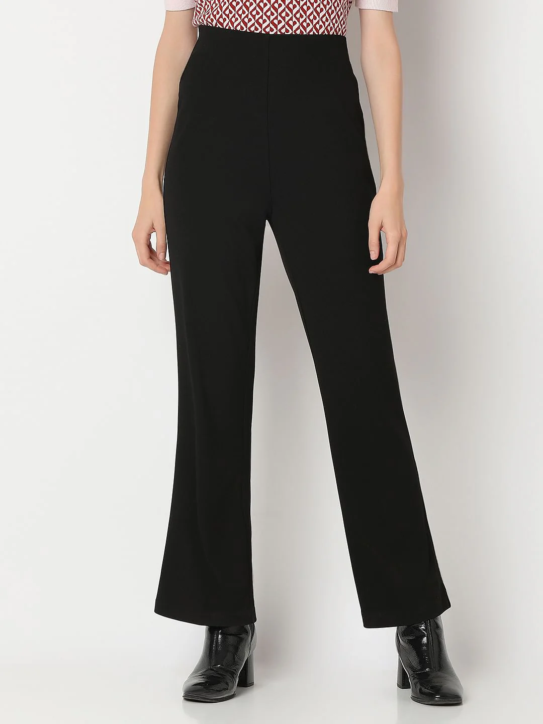 Black High Rise Flared Pants - Image 2