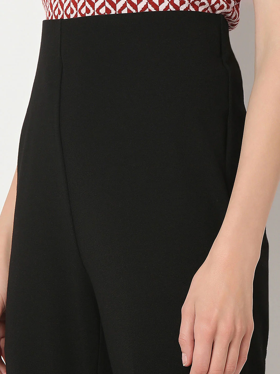 Black High Rise Flared Pants - Image 8