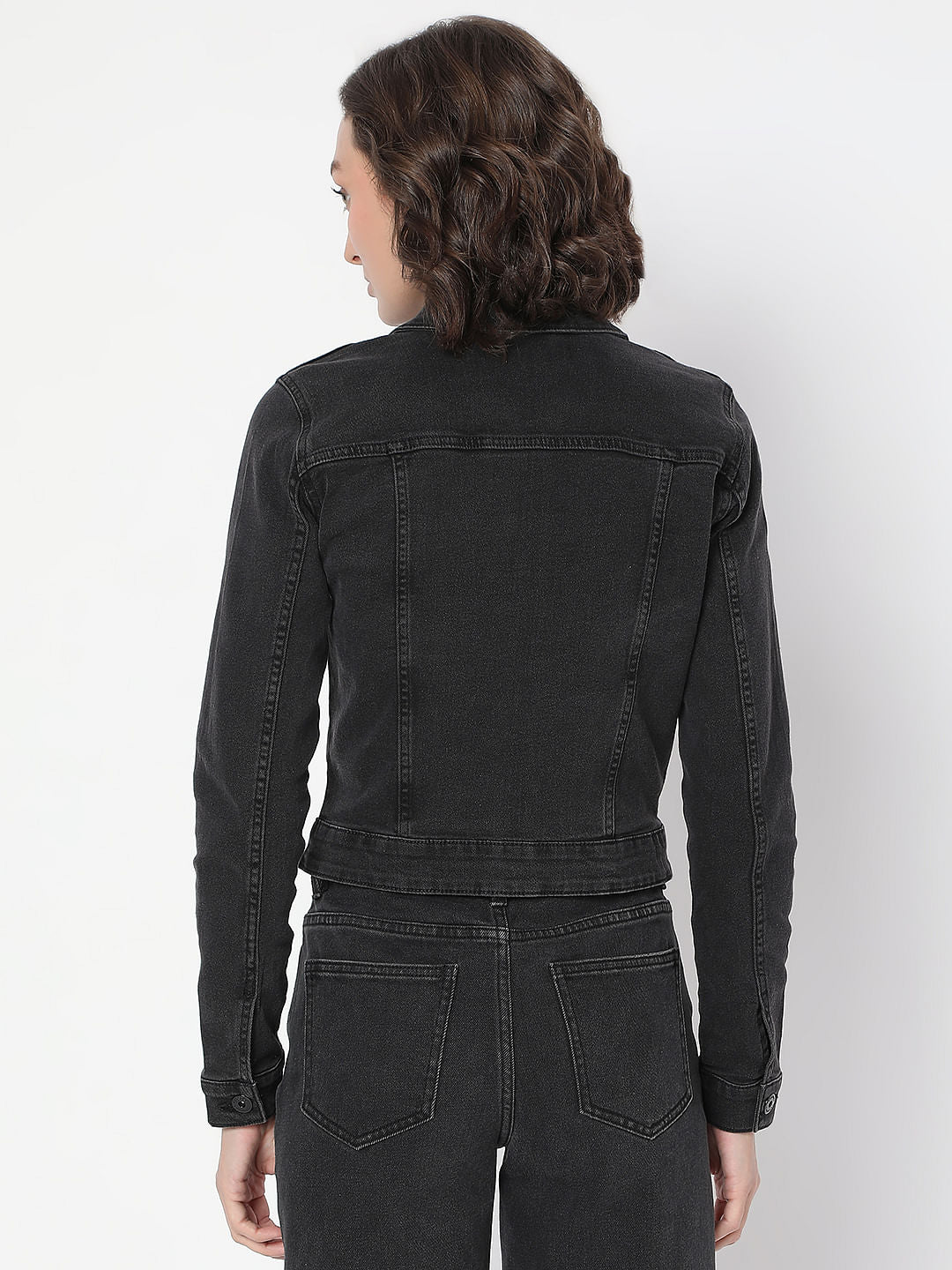 Black Cropped Denim Jacket - Image 4