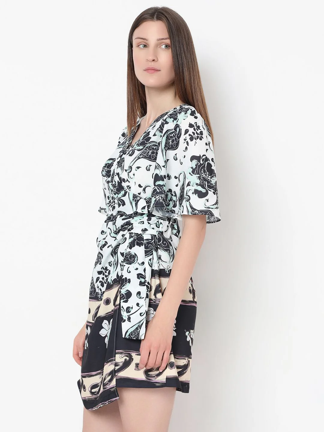 Black & White Printed Wrap Dress - Image 3