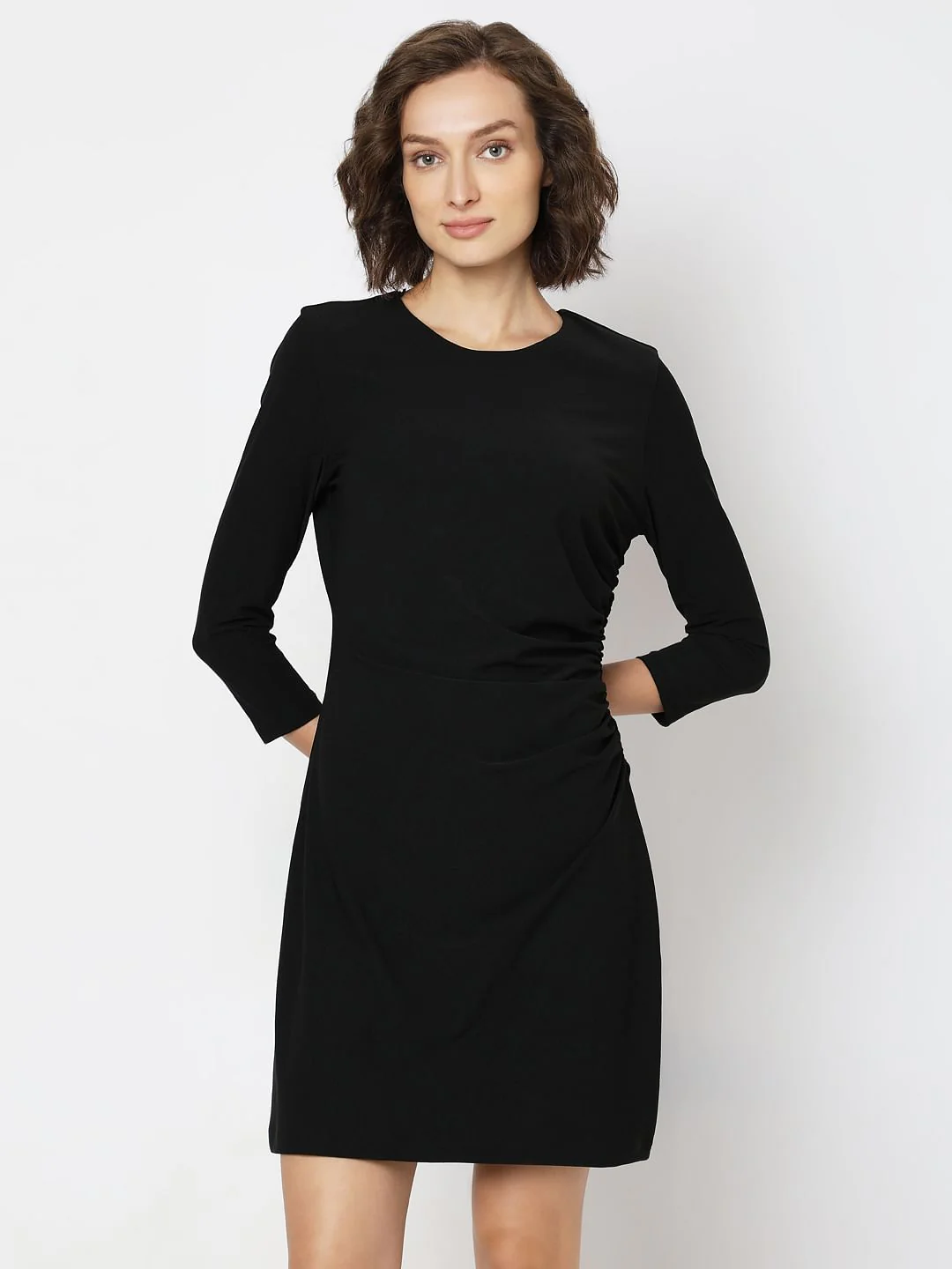 Black Round Neck Mini Dress - Image 2
