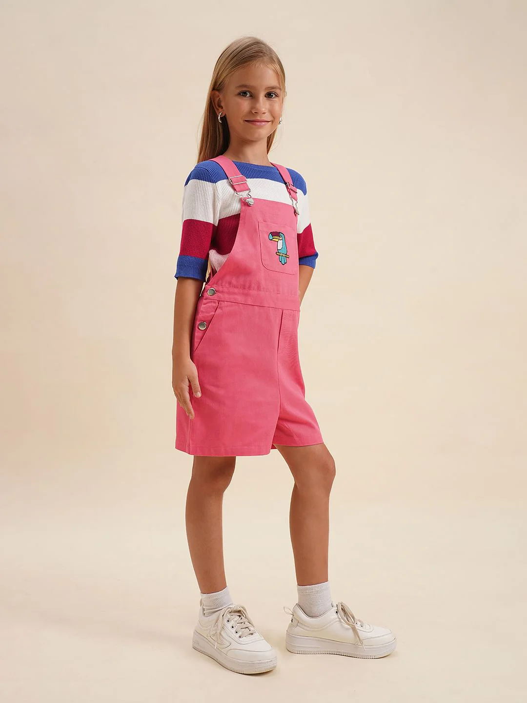 Girls Pink Printed Cotton Dungaree - Image 5