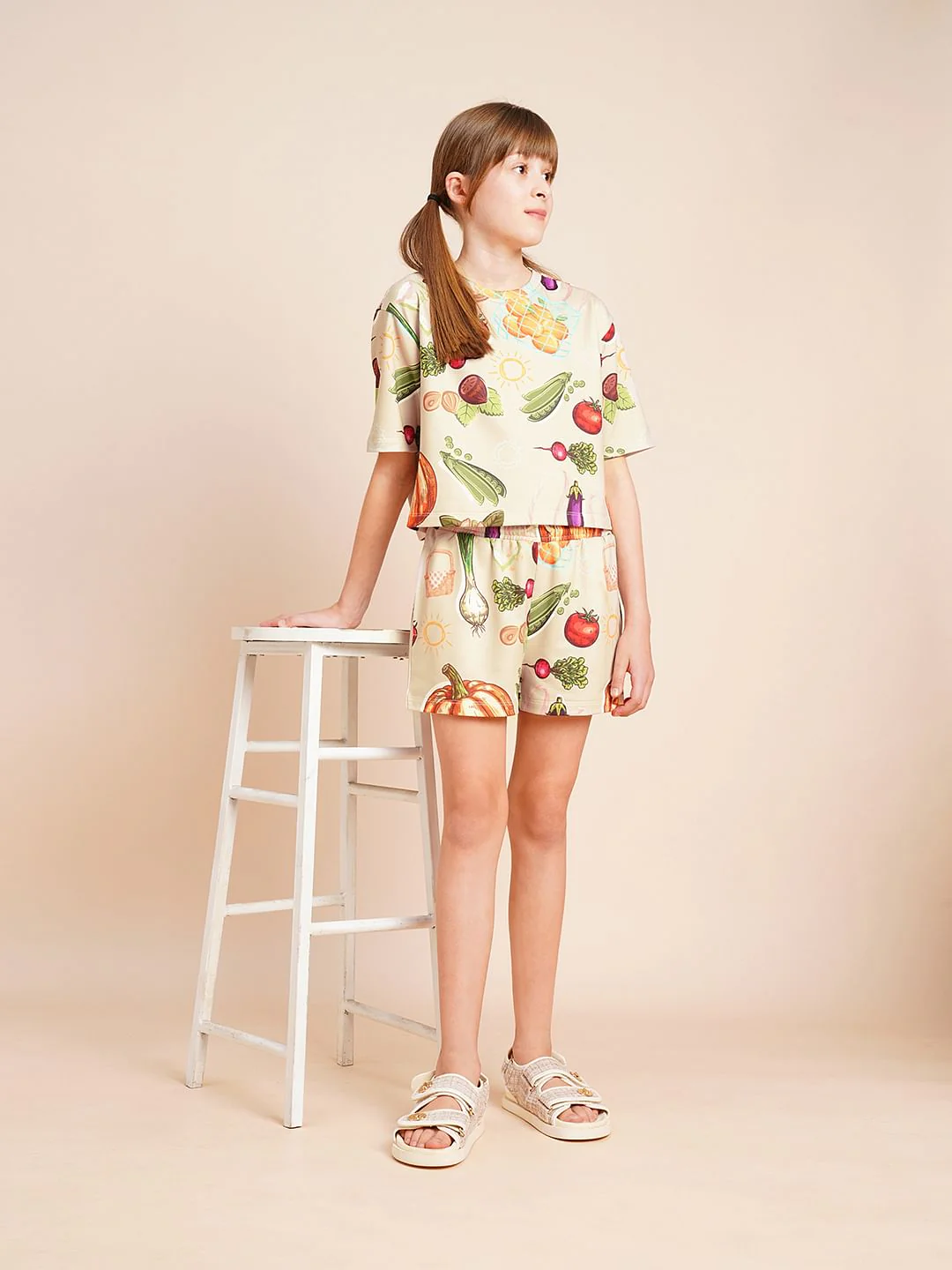 Girls Beige Veggies Print Co-Ord Set T-Shirt - Image 5