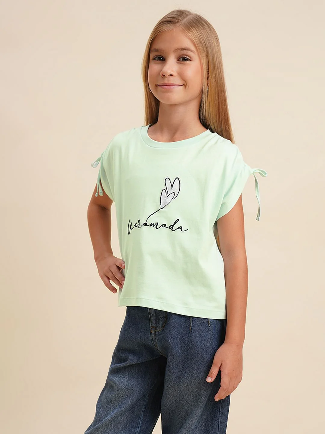 Girls Green Printed Cotton Oversized T-Shirt - Image 2