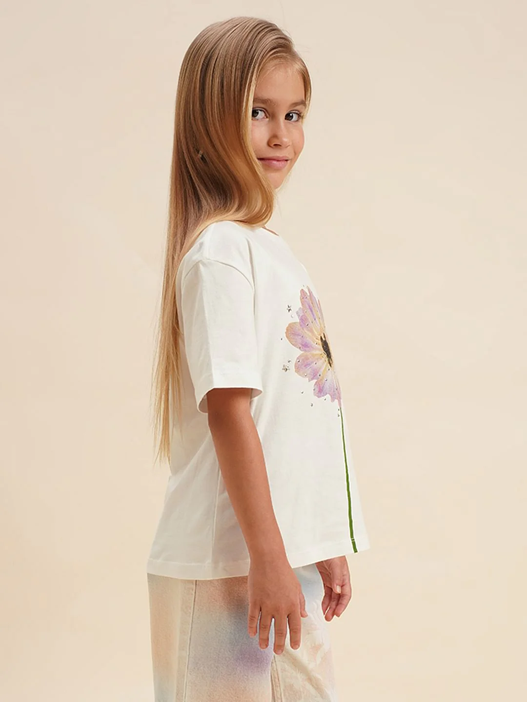 Girls White Floral Cotton T-Shirt - Image 2