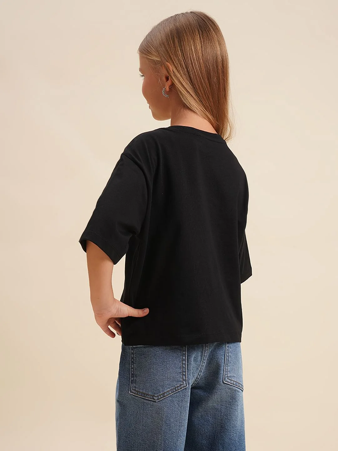 Girls Black Printed Cotton Oversized T-Shirt - Image 3