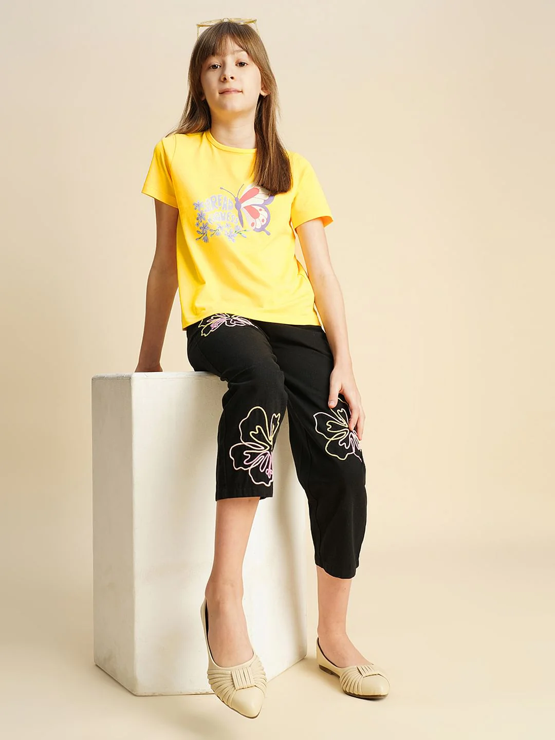 Girls Yellow Graphic Print T-Shirt - Image 5
