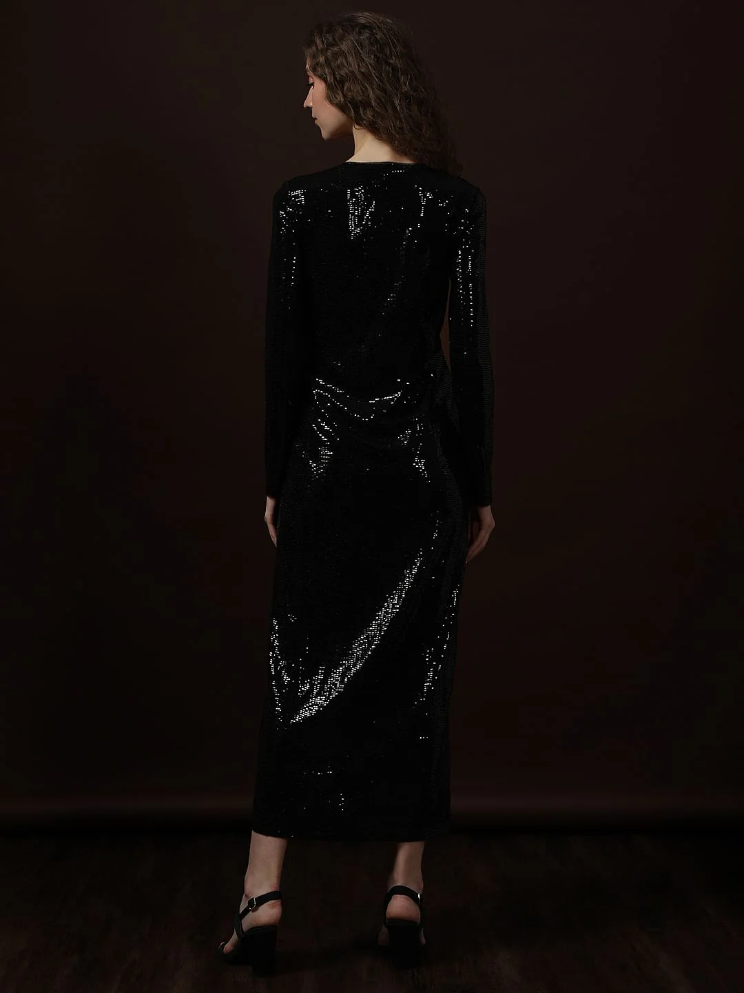 Black V-Neck Shimmer Dress - Image 4