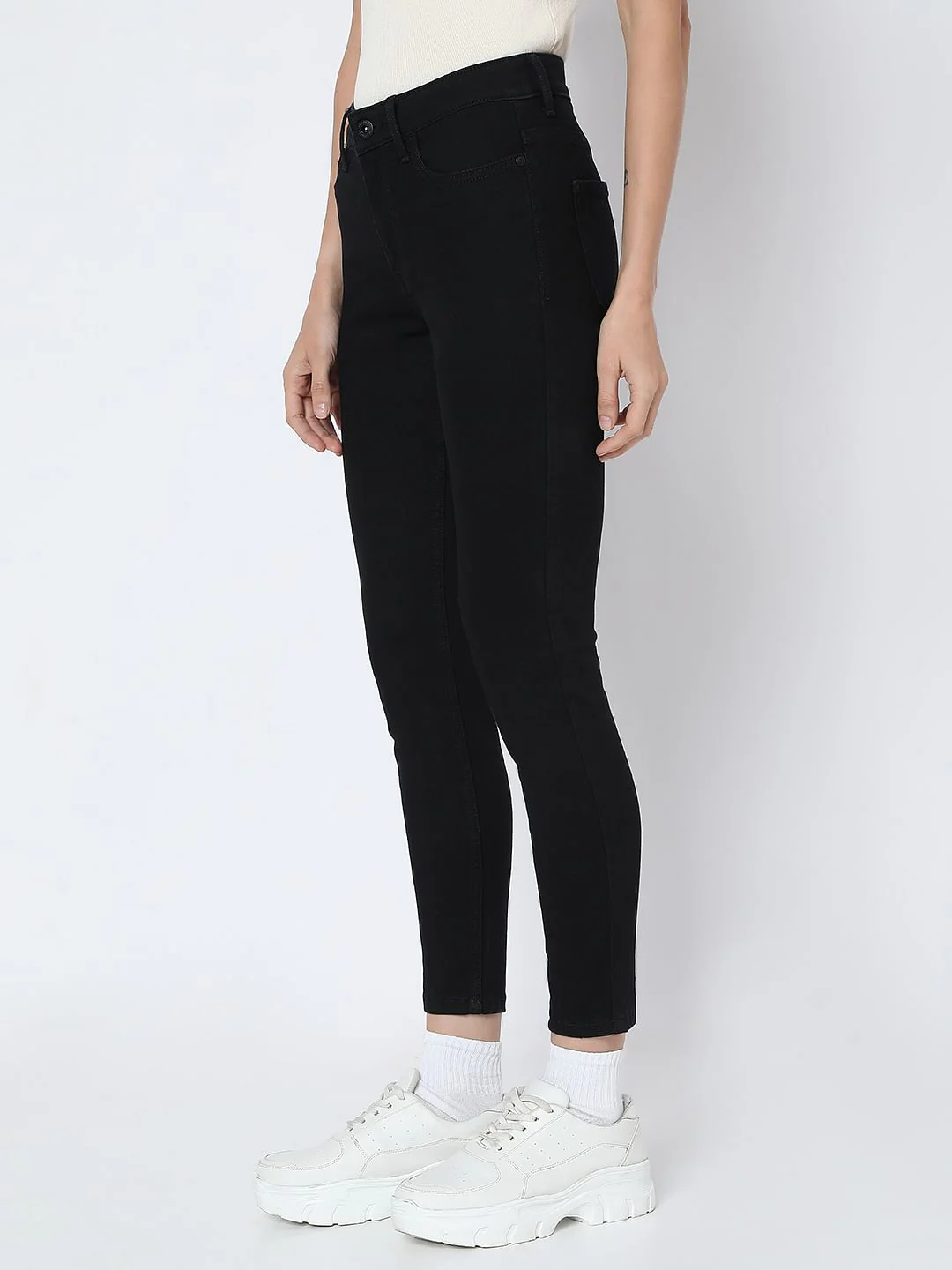 Black High Rise Skinny Fit Jeans - Image 3