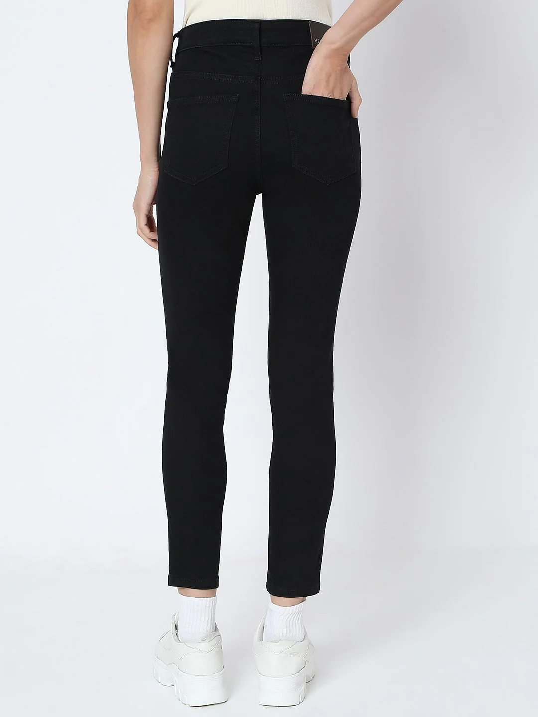 Black High Rise Skinny Fit Jeans - Image 4