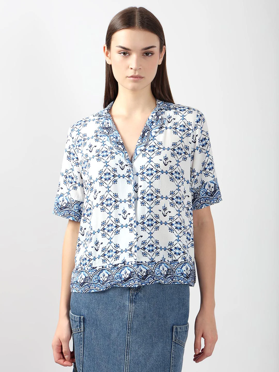 Vero Moda Blue Printed Viscose Shirt - Image 2