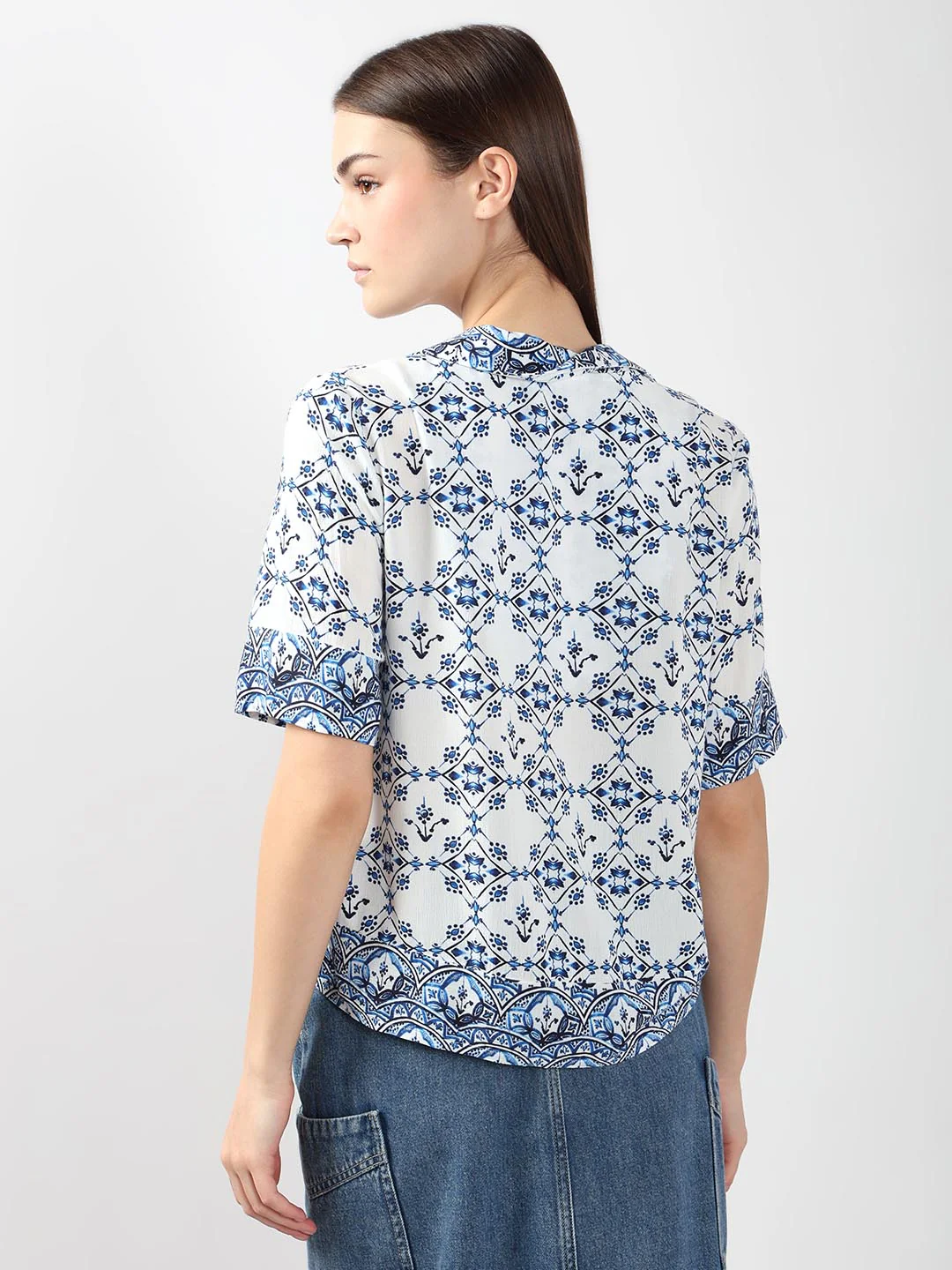 Vero Moda Blue Printed Viscose Shirt - Image 3