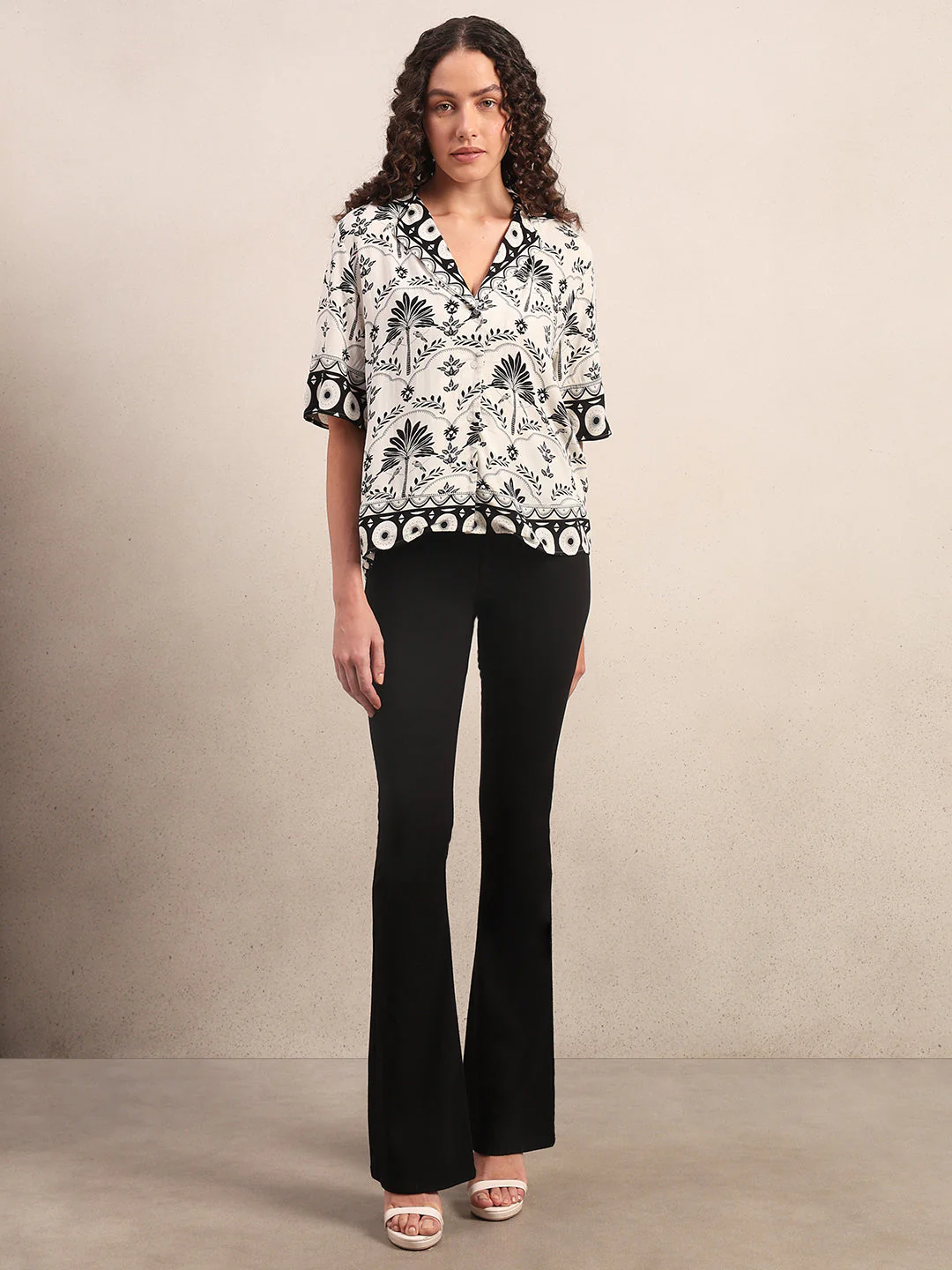 Floral Viscose Short Sleeves Shirt - White - Image 5