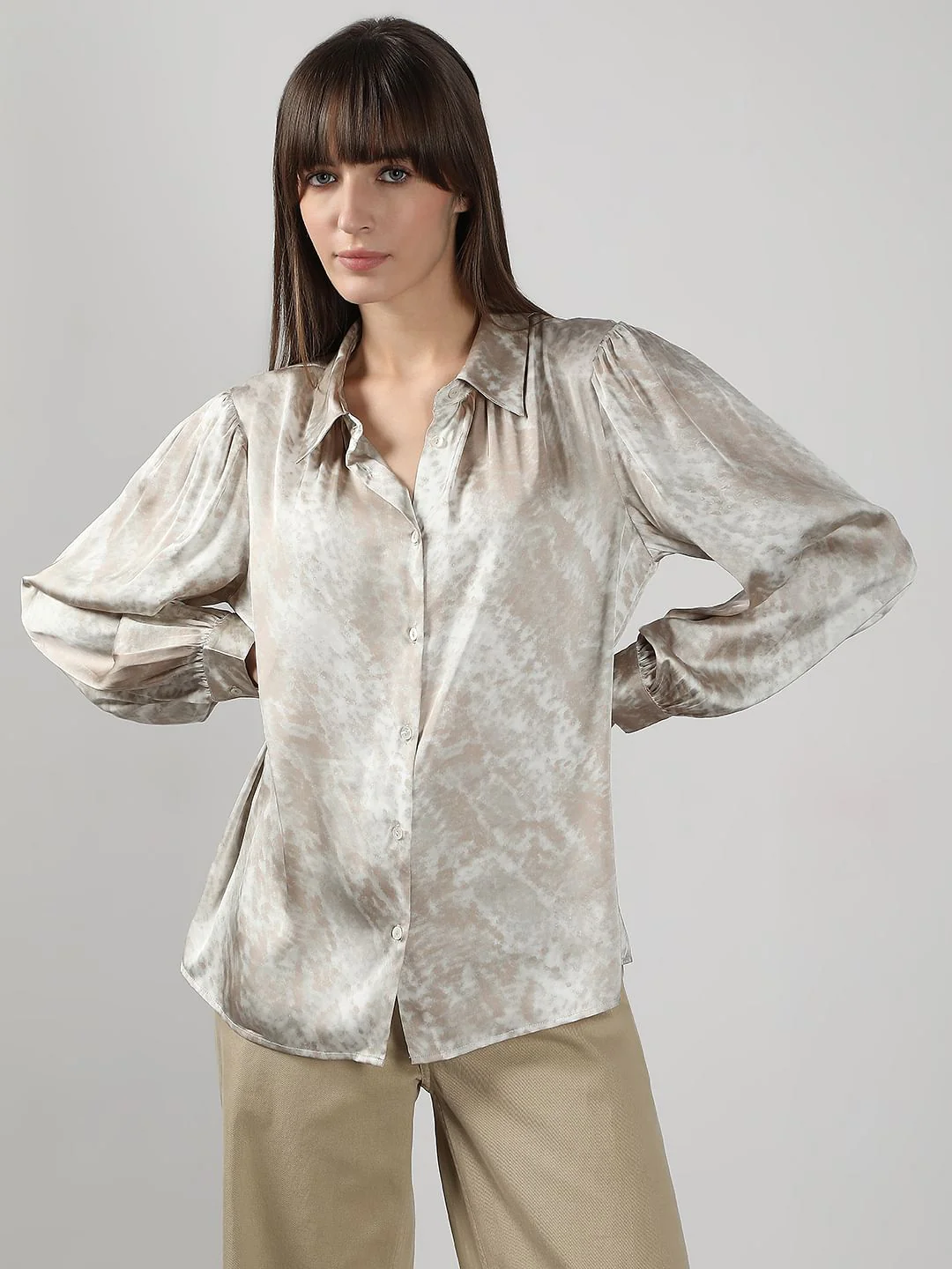 Off-White Printed Shirt - Image 2